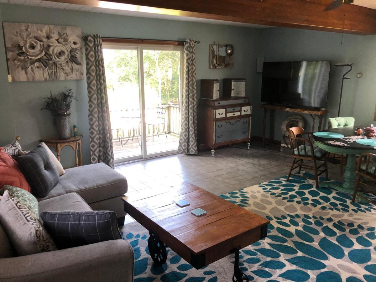 1 Bed Cottage, Partial Waterviews & Water Access Westport ภายนอก รูปภาพ